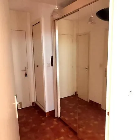 Apartment 10, Heliopolis D Au Village Naturiste Agde